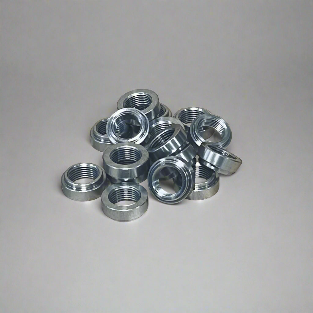 M18 Lambda Sensor with M18 x 1.5 thread, designed for monitoring air-fuel ratios in custom exhaust systems